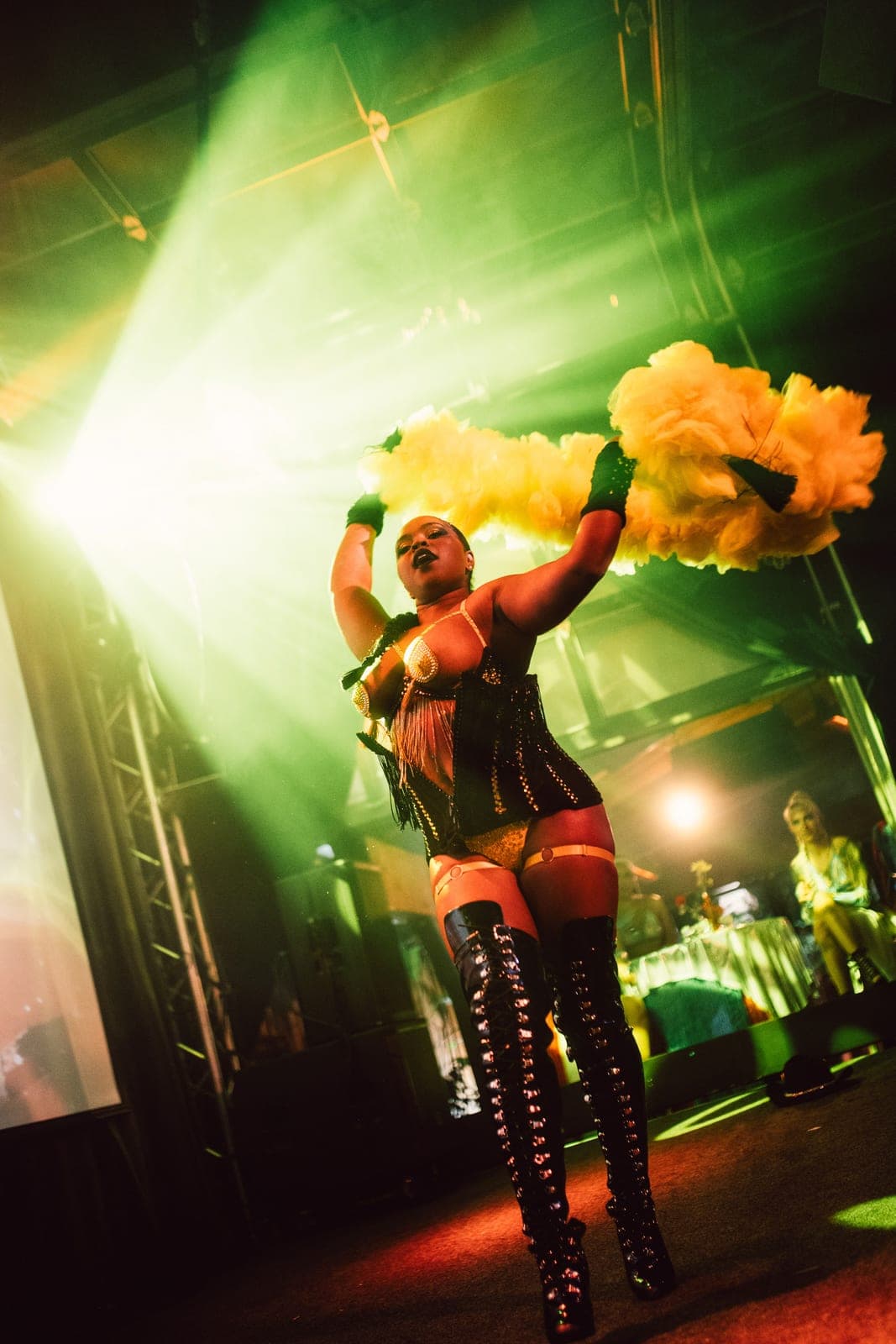 A Levity burlesque performer mid-number